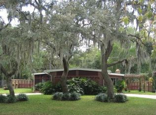 403 Courtney Dr, Temple Terrace, FL 33617