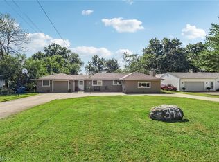 349 Willow Dr NE, Warren, OH