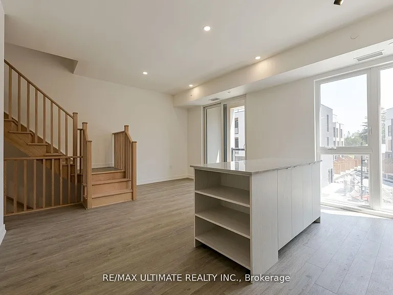 172 Clonmore Dr #3 — Photo 16