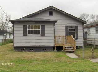 737 E Harding St, Destrehan, LA 70047