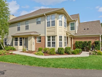 532 Penny Ln #A, Crystal Lake, IL, 60014