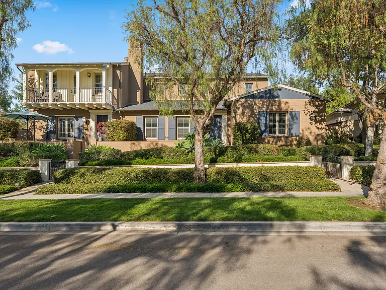 22 Ridge Valley — Photo 2
