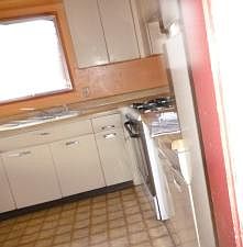 2nd image of 20 Troy Ln