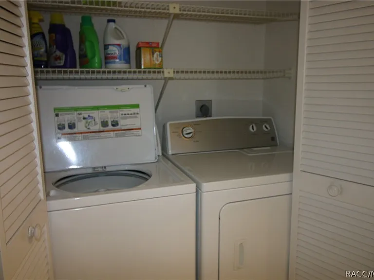 908 Pritchard Island Rd — Photo 18