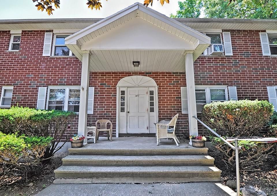 147 Litchfield Pines Dr APT C, Leominster, MA 01453 Zillow