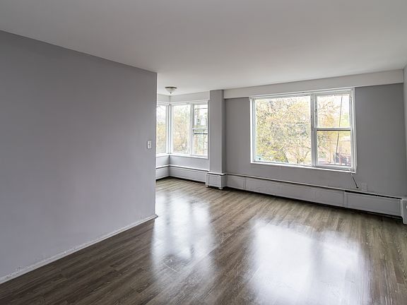 2nd image of 7846 S South Shore Dr #308