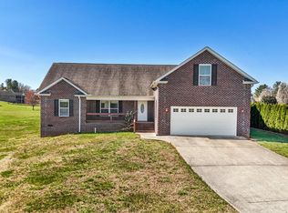 364 Lee Lambert Rd, Maryville, TN 37803