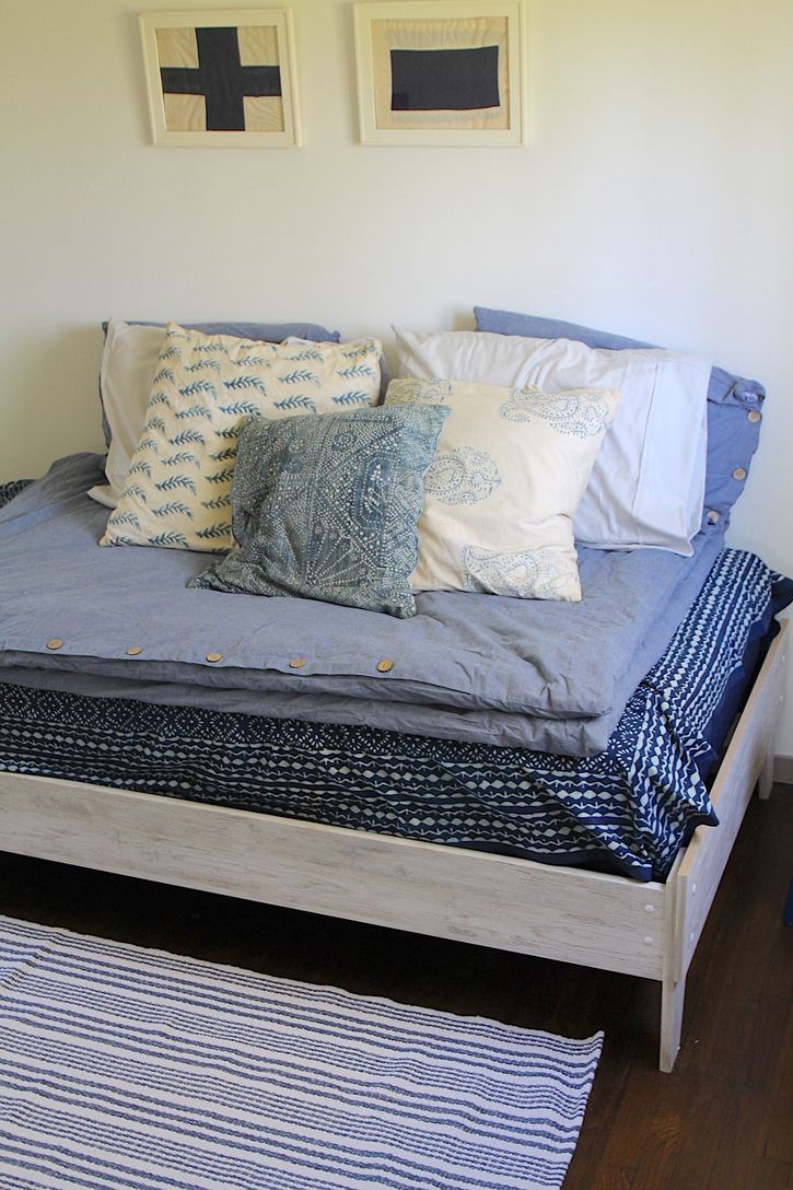Indigo room