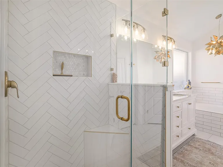 8820 Escabosa Dr — Photo 19