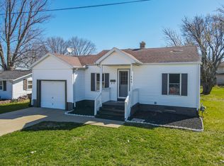 464 N Maple St, Manteno, IL 60950