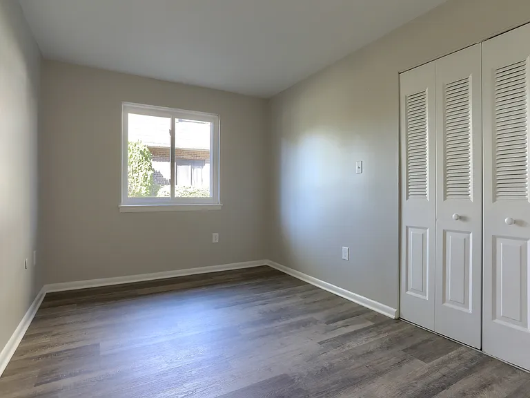 173 W Vine St #H — Photo 10