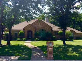 1132 Oak Bend Ln, Keller, TX 76248
