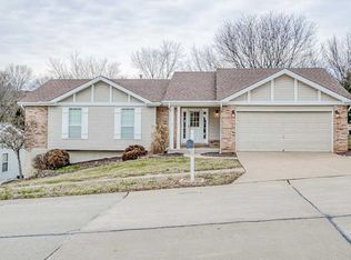 5427 Greenton Way, Saint Louis, MO 63128