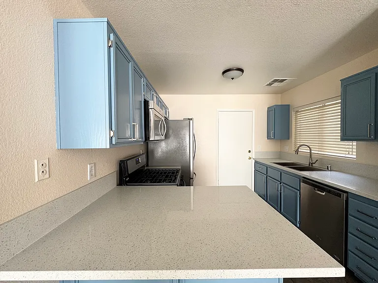 3538 Casa Real Way — Photo 8
