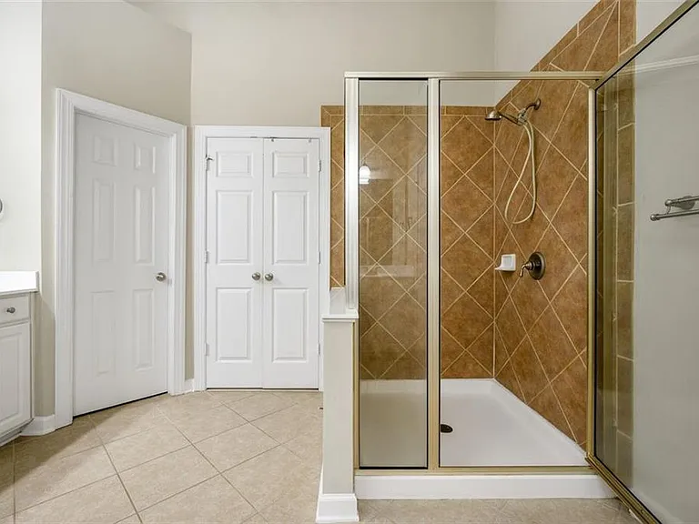 3449 Kiveton Dr — Photo 10