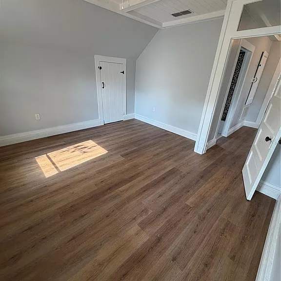 118 N Beaumont Ave — Photo 28