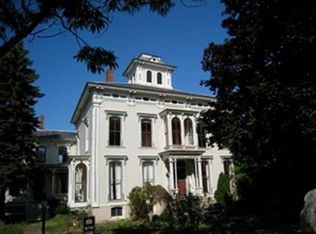 76 Main St, Vergennes, VT 05491