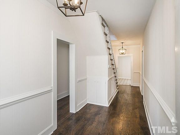 5th image of 625 Grace Ave