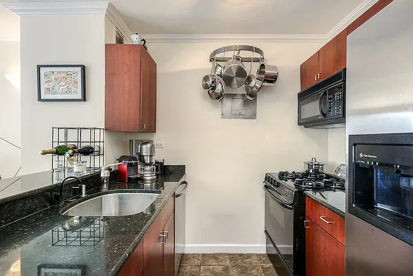 Sold by Citi Habitats | media 2