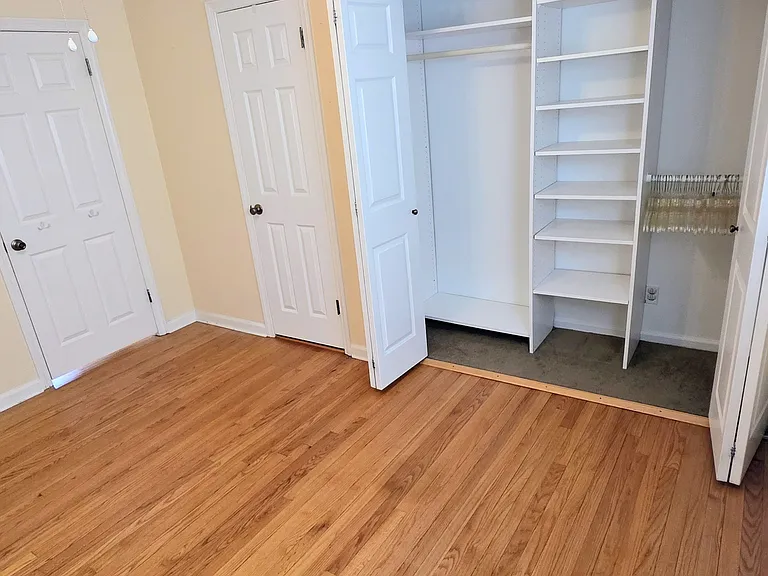 648 Milton Ave — Photo 15