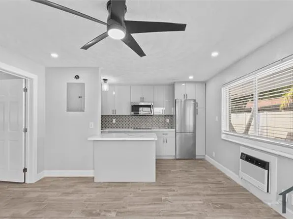 1634 NE 4th Pl, Fort Lauderdale, FL