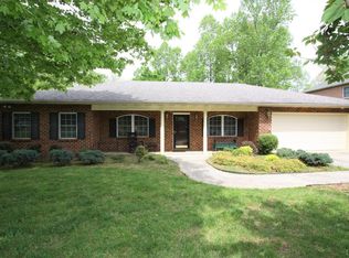 320 Wild Turkey Rd, Lynchburg, VA 24502