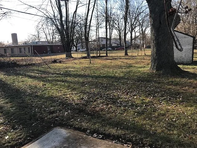 34295 Glover St — Photo 6