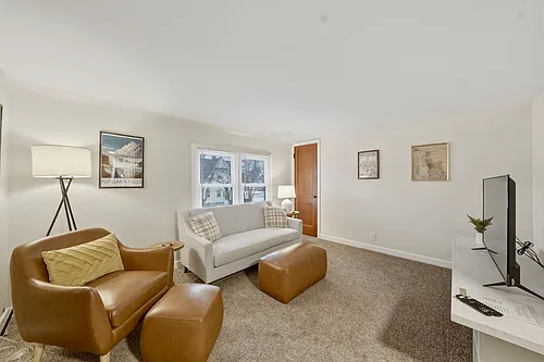 27 Winfield Ave #UPPER Photo 1