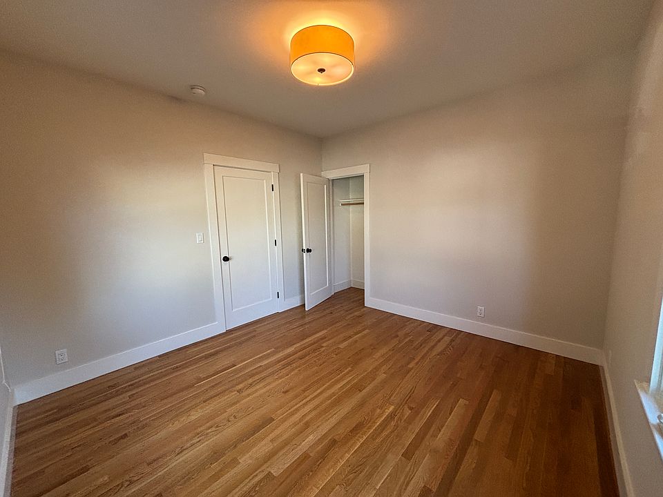 Bedroom #1