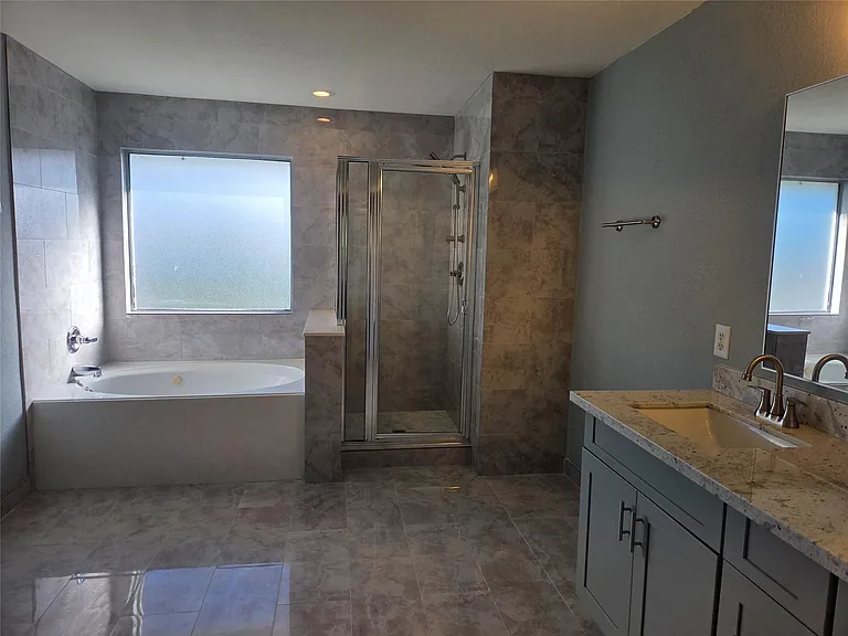9526 Heflin Colony Dr — Photo 29
