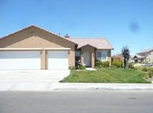 13698 Nova Ln, Victorville, CA 92392