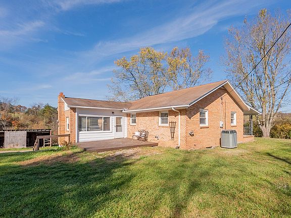 5th image of 1350 Cranberry Ln