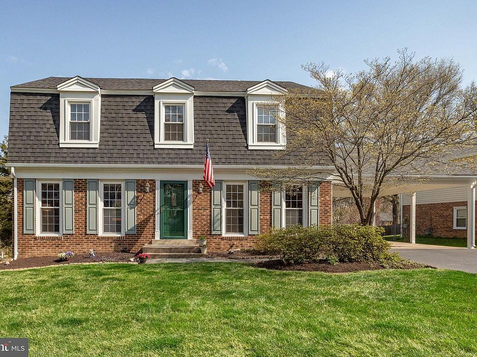 1st image of 5528 Shooters Hill Ln