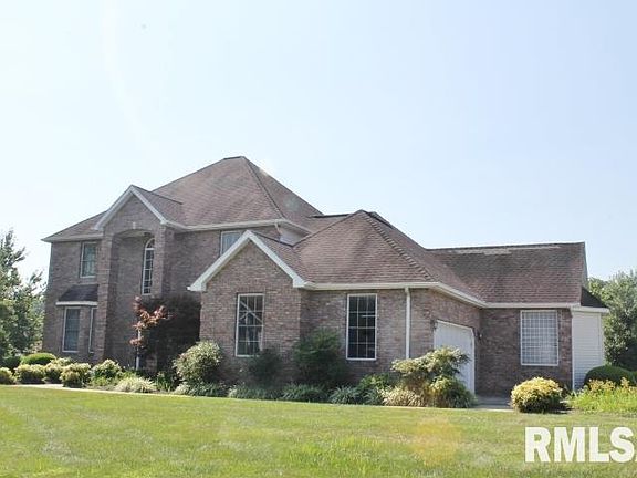 2nd image of 2205 Brentwood Dr