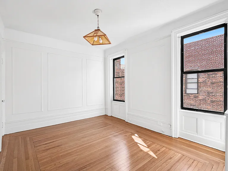 509 W 122nd St #28 — Photo 3
