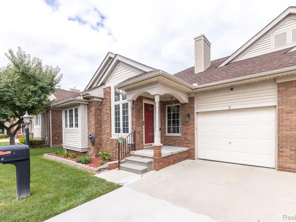 6 Canfield Cir, Dearborn Heights, MI 48127