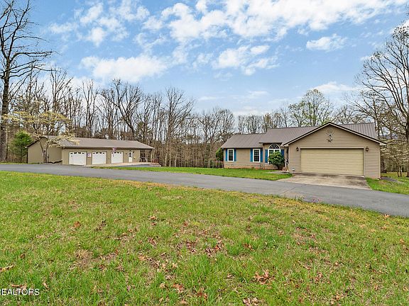 35th image of 281 Hatler Rd