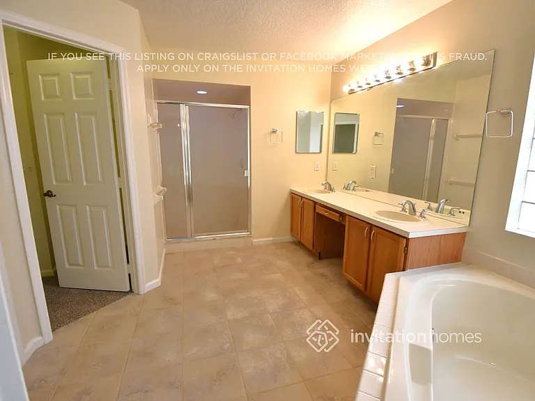 3419 Santa Monica Dr — Photo 11