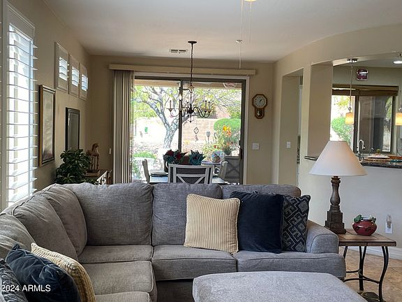 4th image of 2346 W TURTLE HILL Court