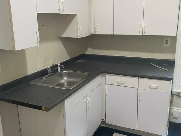 51 Delle Ave APT 1, Mission Hill, MA 02120