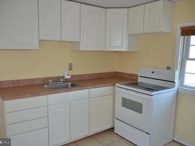 303 Commerce St #C — Photo 12