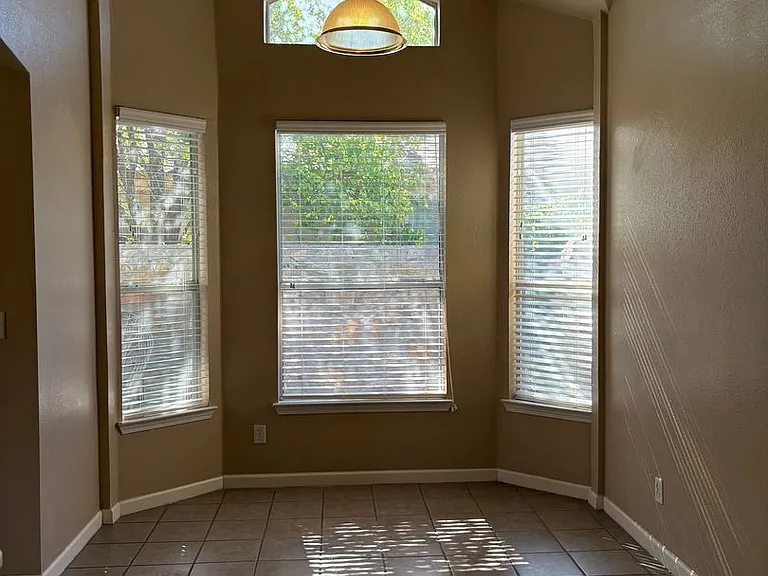 12421 Paseo De Arco Ct — Photo 7