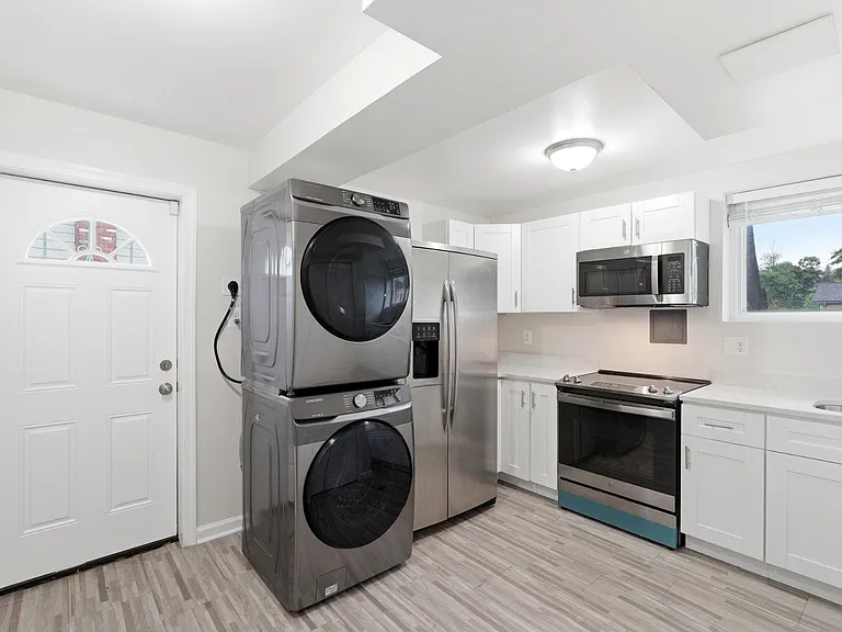 14407 Oakvale St — Photo 6