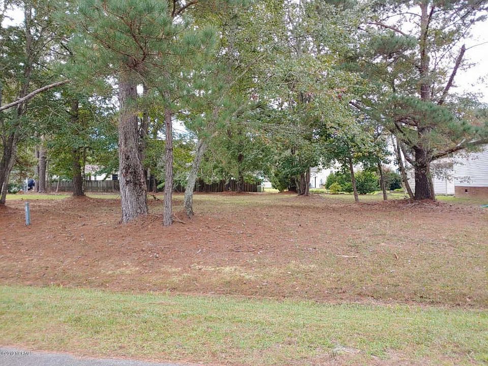 1st image of 844 Bogie Ln