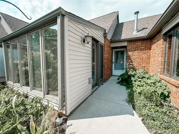 2420 Hamilton Dr, Ames, IA 50014