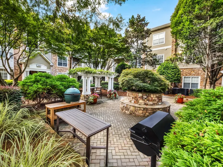 Parc at Perimeter — Photo 20
