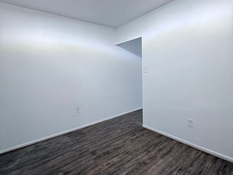1820 W Fayette St #2 — Photo 9