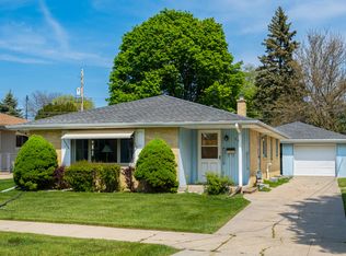 739 Roosevelt Ave, Racine, WI 53406