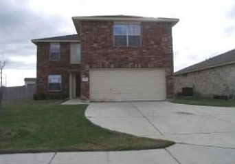 1st image of 926 Churchill Farms Dr