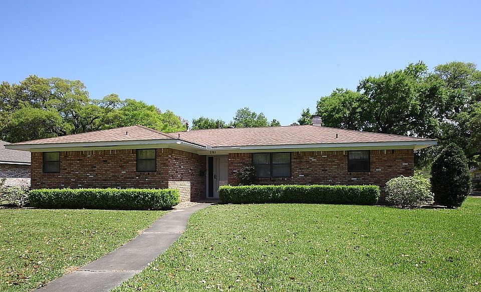 1st image of 3785 Acorn Circuit